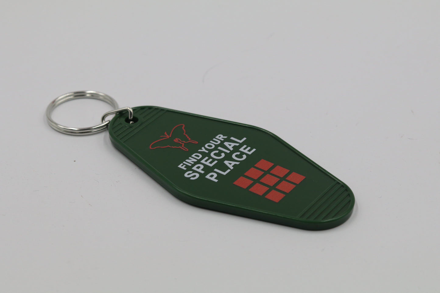 Silent Hill 2 Remake Inspired Lakeview Hotel Motel Keyring Replica